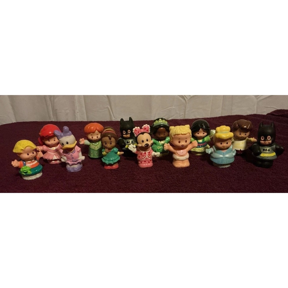 Lot‎ Of 13 Fisher Price Little People Disney Princess, Batman And More
